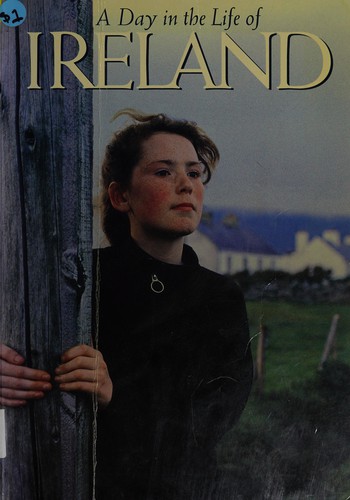 Jennifer Erwitt, Tom Lawlor: A Day in the life of Ireland (1991, CollinsPublishersSanFrancisco)