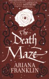 Ariana Franklin: Death Maze (Paperback, 2009, Penguin Random House)