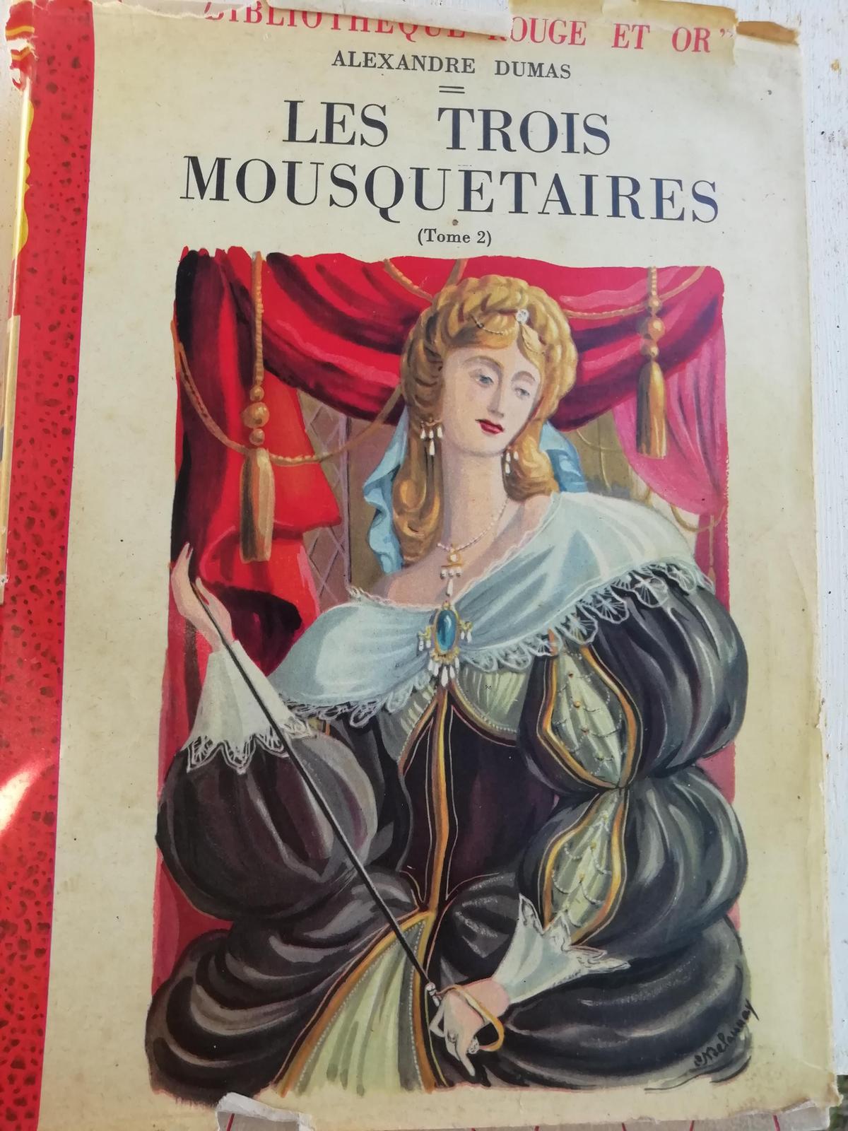 Alexandre Dumas: Les trois mousquetaires (French language, 1952, Bibliothèque rouge et or)