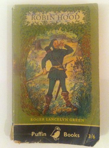 Roger Lancelyn Green: The adventures of Robin Hood (Paperback, 1956, Puffin Boks)