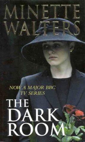 Minette Walters: The Dark Room (Paperback, 1999, Allen  & Unwin)