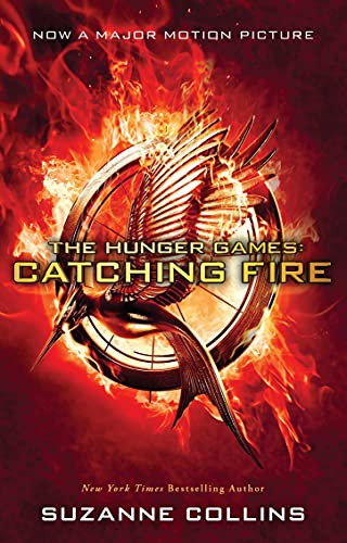Suzanne Collins: Catching Fire (Paperback, 2014, Scholastic India)