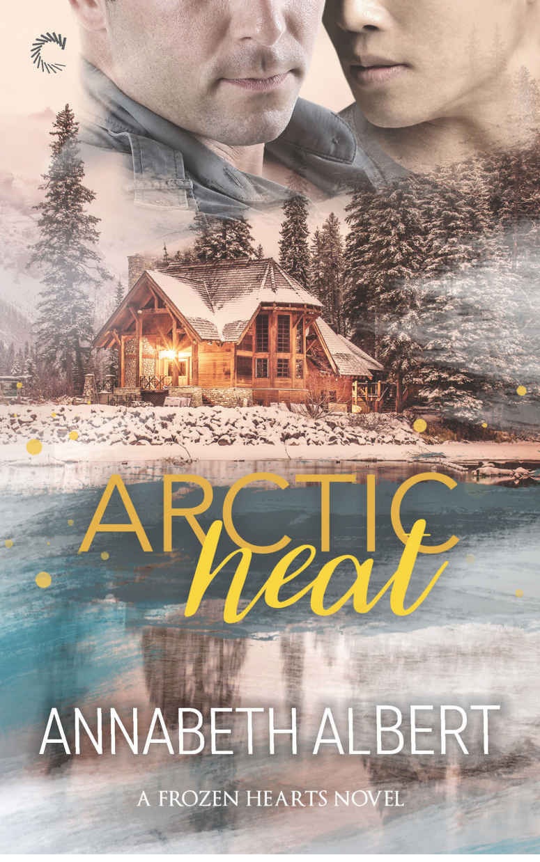 Annabeth Albert: Arctic Heat (2019, Carina Press)