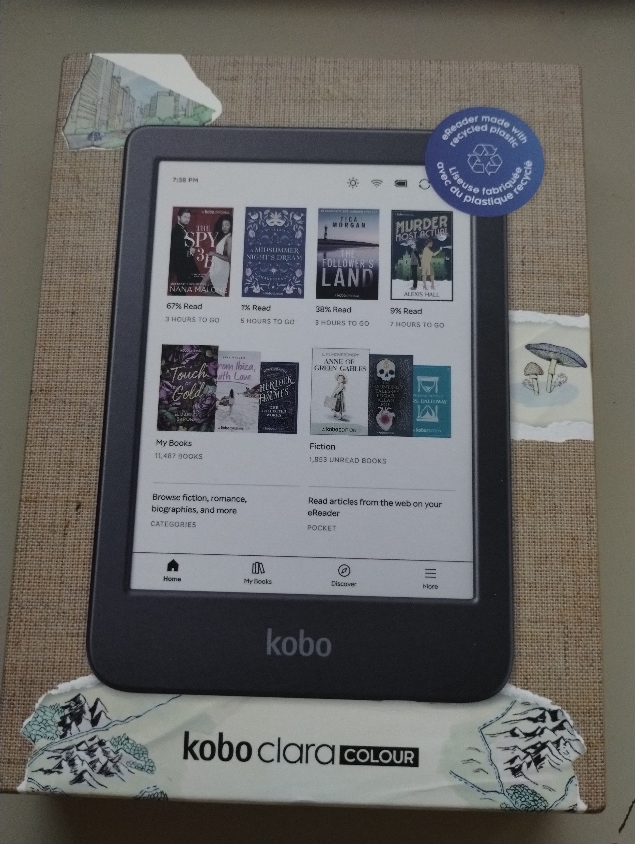 Brand new in retail box, Kobo Clara Colour ebook reader